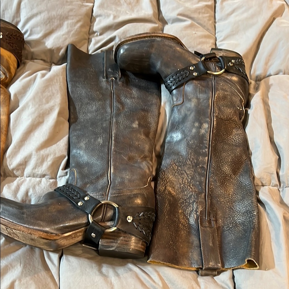 Freebird by Steven TIMBER Distressed Black size 8